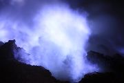 Foto: Sulfur Crater in Moonlight